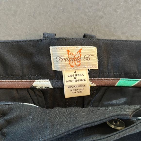 NEW RARE Frankie B. Low Rise Amanda Cuff Capri Slack Shorts - Picture 5 of 11